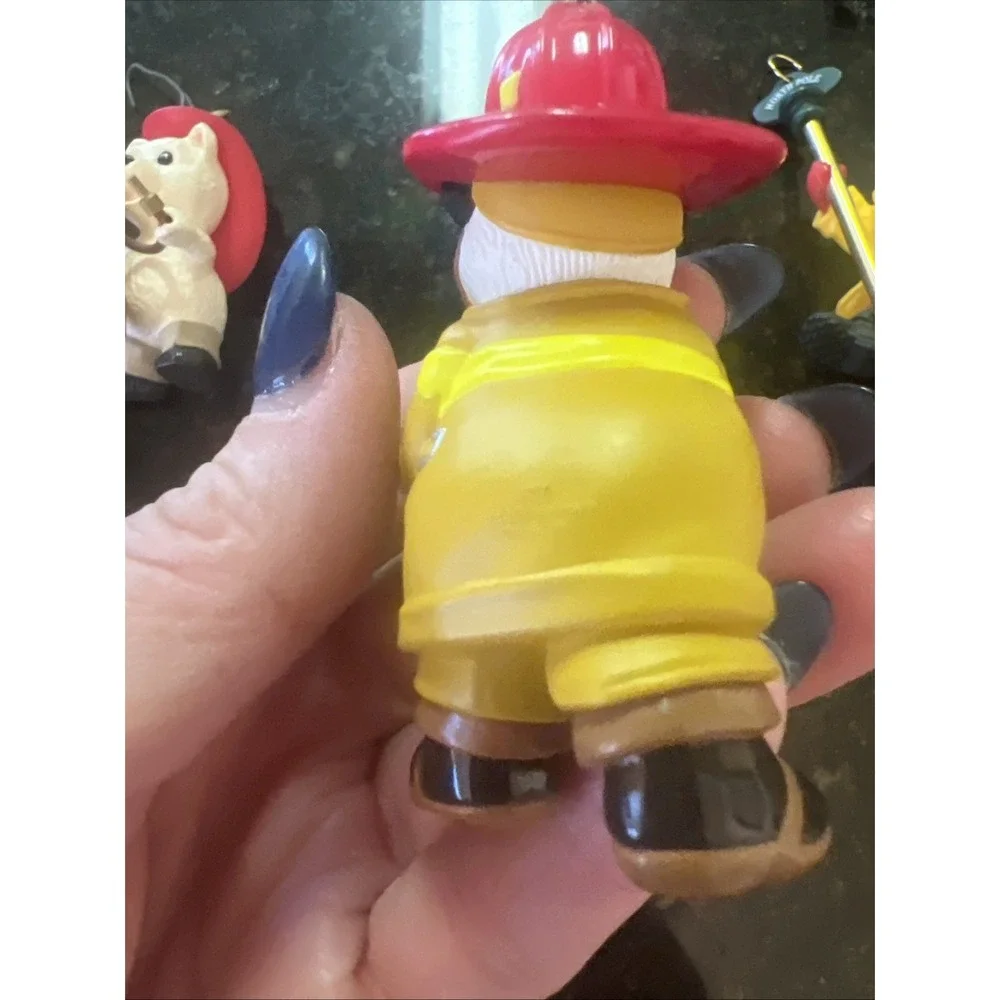 Hallmark‎ Gold Crown Ornament Lot Of 3 Fireman Vintage Santa Firemen Dog 1992